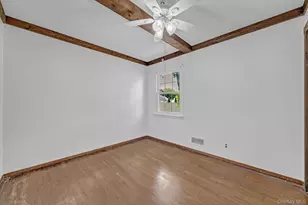 170 Park Ln, Massapequa, NY 11758 - Photo 6