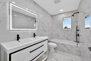 238 N Oak St, Massapequa, NY 11758 - Photo 16