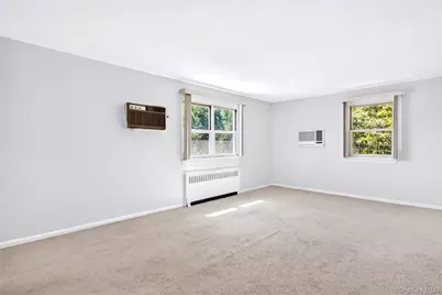 27003 82nd Avenue #2b, Floral Park, NY 11530 - Photo 2