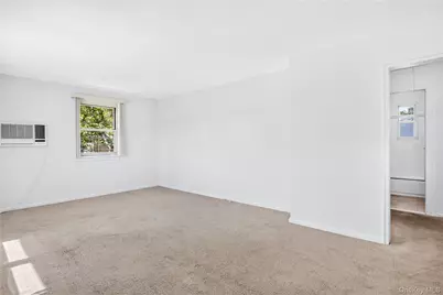 27003 82nd Avenue #2b, Floral Park, NY 11530 - Photo 4