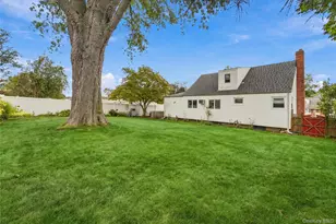 44 Dulittle St, North Babylon, NY 11703 - Photo 34