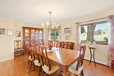 44 Dulittle Street, North Babylon, NY 11703 - Photo 8