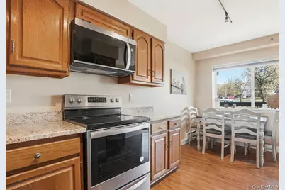4 Marina Drive #D2, Mahopac, NY 10541 - Photo 8