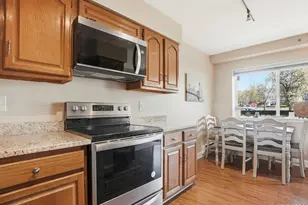 4 Marina Dr, Mahopac, NY 10541 - Photo 8
