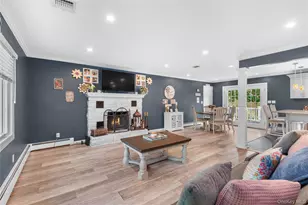 123 Hiawatha Dr, Brightwaters, NY 11718 - Photo 4