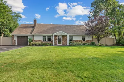 123 Hiawatha Drive, Brightwaters, NY 11718 - Photo 1