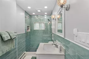 123 Hiawatha Dr, Brightwaters, NY 11718 - Photo 12