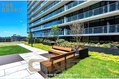 131-01 40th Road #PH3D, Flushing, NY 11354 - Photo 2