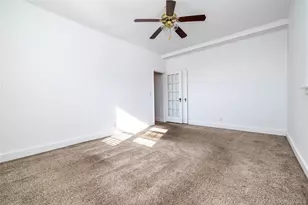 110 S Village Ave, Rockville Centre, NY 11570 - Photo 14
