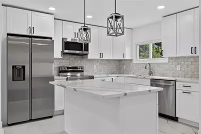 42 Clymer Street, Port Jefferson Station, NY 11776 - Photo 12