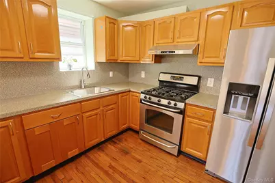 5636 Remsen Place #2FL, Maspeth, NY 11378 - Photo 2