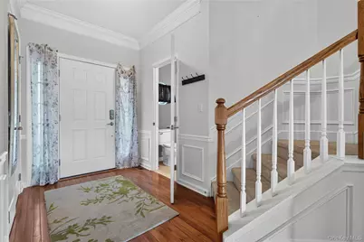 30 Banbury Way #1204, Newburgh, NY 12550 - Photo 2