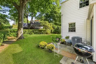 999 Knollwood Rd, White Plains, NY 10603 - Photo 36