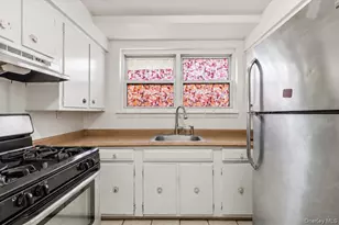 4337 Wilder Ave, Bronx, NY 10466 - Photo 12