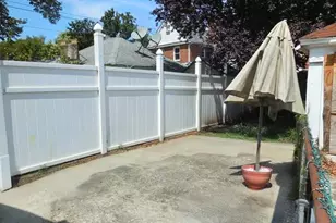 89-07 Vanderveer St, Queens Village, NY 11427 - Photo 4