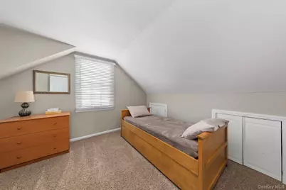 139 Arlyn Drive W, Massapequa, NY 11758 - Photo 14