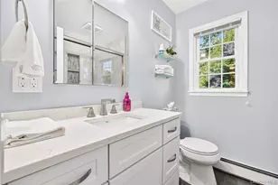 4 Wayne Dr, Poughkeepsie, NY 12601 - Photo 24