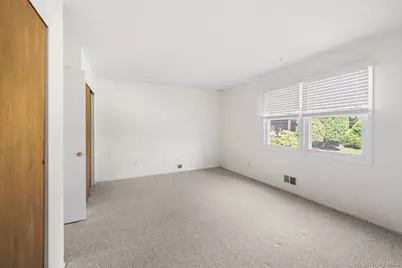 63 New Holland Village, Nanuet, NY 10954 - Photo 4