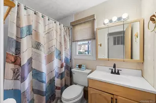 63 New Holland Village, Nanuet, NY 10954 - Photo 6