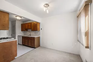 63 New Holland Village, Nanuet, NY 10954 - Photo 10