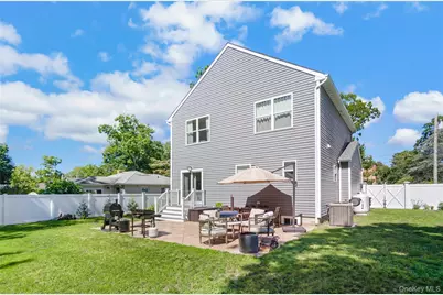 44 James Street, Patchogue, NY 11772 - Photo 6
