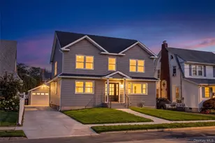 78 Taft Ave, Lynbrook, NY 11563 - Photo 2