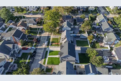 78 Taft Avenue, Lynbrook, NY 11563 - Photo 46