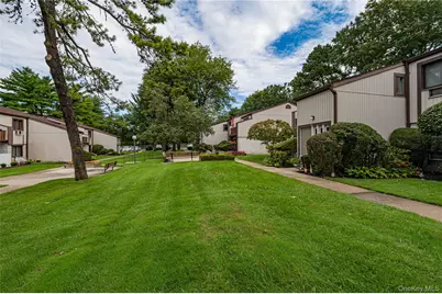 85 Richmond Boulevard #1A, Ronkonkoma, NY 11779 - Photo 18