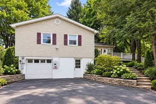 21 Elizabeth Dr, Hopewell Junction, NY 12533 - Photo 10