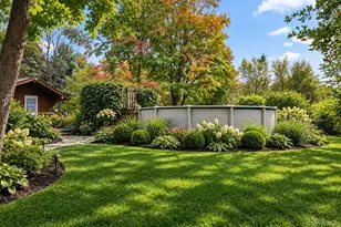 21 Elizabeth Dr, Hopewell Junction, NY 12533 - Photo 14