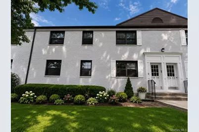 136-04 68th Dr #A, Kew Gardens, NY 11367 - Photo 2