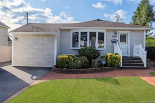 1296 Leslie Ln, Bellmore, NY 11710 - Photo 2