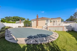 1296 Leslie Ln, Bellmore, NY 11710 - Photo 8