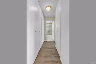 345 E 93rd St, New York, NY 10128 - Photo 10