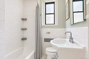 21 Barstow Rd, Great Neck, NY 11021 - Photo 10