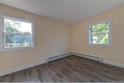 50 Fanning Boulevard, Riverhead, NY 11901 - Photo 14