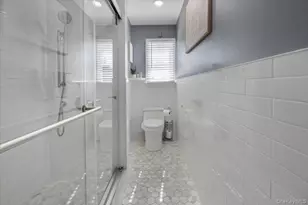 2014 Central Dr S, East Meadow, NY 11554 - Photo 14