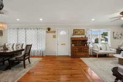 2014 Central Drive S, East Meadow, NY 11554 - Photo 10