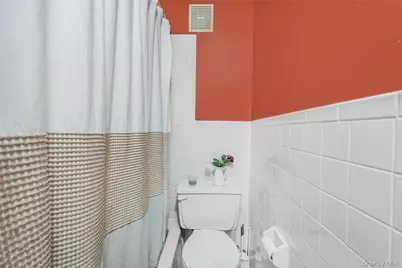 451 W 258th Street, Bronx, NY 10471 - Photo 14