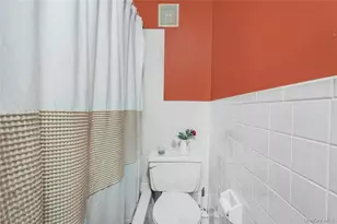 451 W 258th St, Bronx, NY 10471 - Photo 14