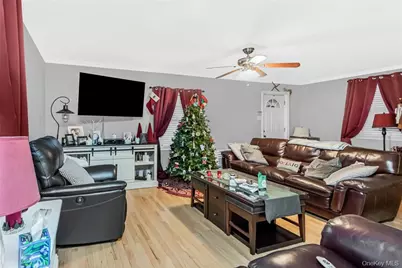 451 W 258th Street, Bronx, NY 10471 - Photo 10