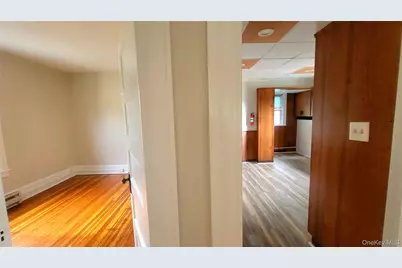 37 Roosevelt Ave-Apt 2, Poughkeepsie, NY 12601 - Photo 8