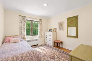 25 Manger Cir, Pelham, NY 10803 - Photo 22