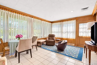 25 Manger Circle, Pelham, NY 10803 - Photo 12