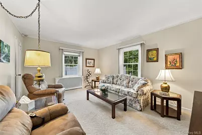 22 Shaw Drive, Merrick, NY 11566 - Photo 12