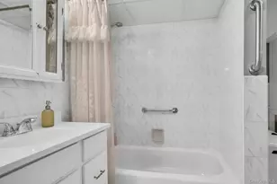 39 Pawnee Dr, Commack, NY 11725 - Photo 40