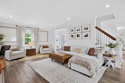 11 Cedar Place, Garden City, NY 11530 - Photo 2