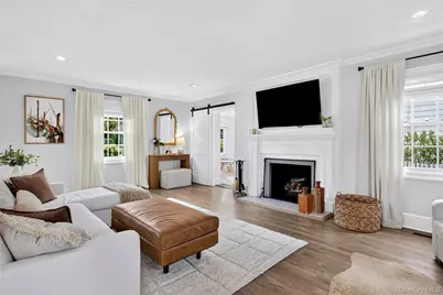 11 Cedar Place, Garden City, NY 11530 - Photo 4