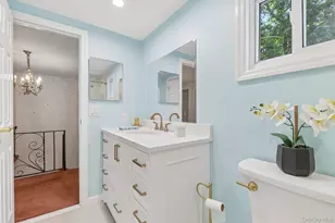 25 Beach Ave, Port Jefferson, NY 11776 - Photo 16