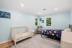 135 Hickman St, Syosset, NY 11791 - Photo 18